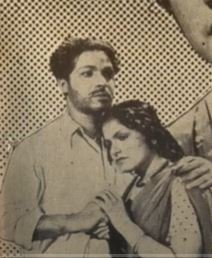 Aadhaaram Yedhum Ilaiye