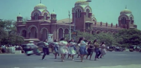 Achamillaa Paadhaiyil