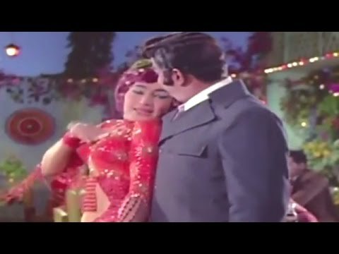 Adhisaya Ulagam