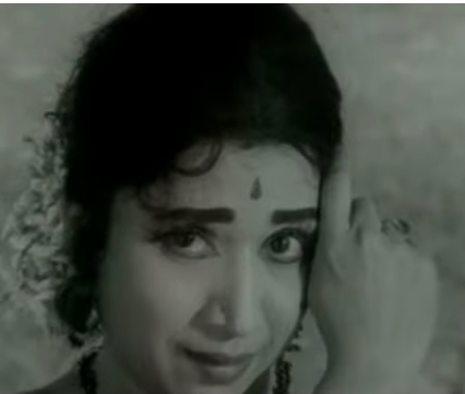 Ilaigalil Vilayadum