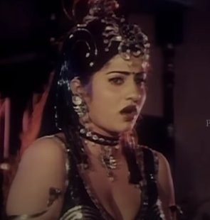 Kaattula Pudhusa Pootha