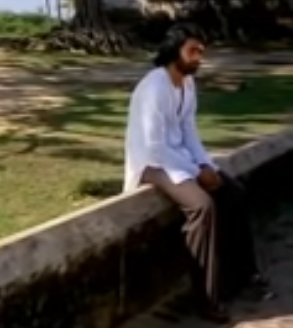 Kadavul Vazhum Kovilile