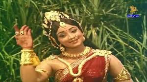 Kannai Pole Mannai Kakkum