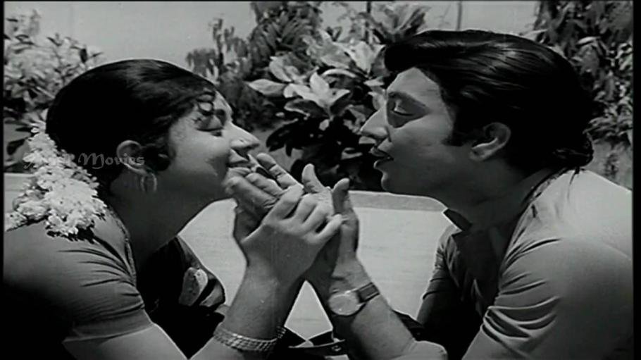 Rathaiyin Nenjame