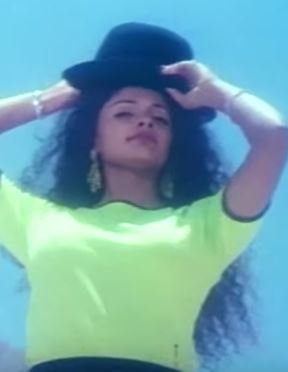 Sirithale Chinna Minmini