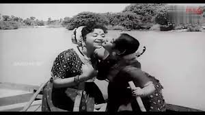 Sonnathellam Nadanthiduma
