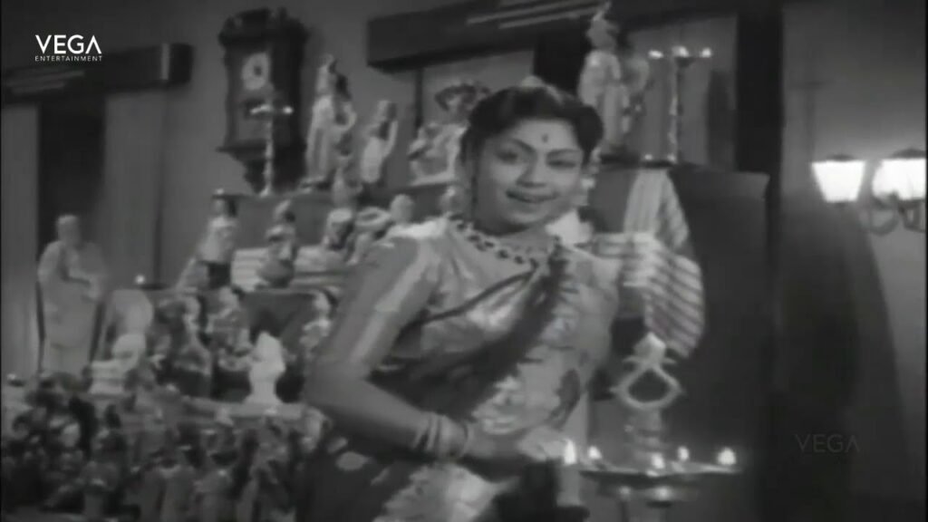 Thiruvilakku Veettukku Alangaram