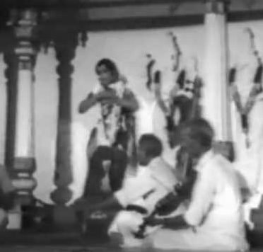 Vanna Karunkuzhal
